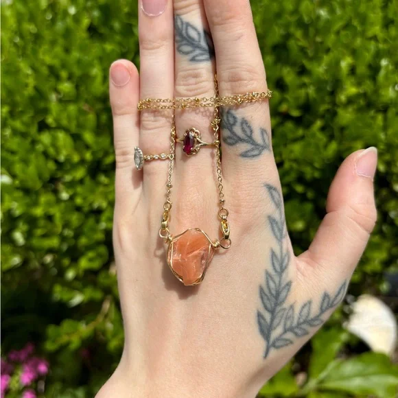 Orange calcite interchangeable necklace - Picture 4 of 4